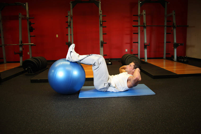 Crunch - Legs On Exercise Ball