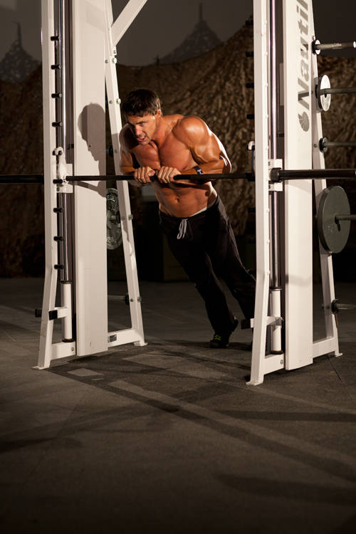Incline Push-Up Close-Grip