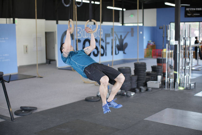 Kipping Muscle Up